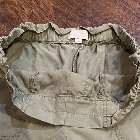 Loft Medium Casual Olive Green Joggers - Picture 2 of 4